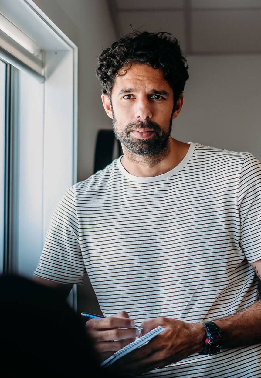 Michael Chal - RAZOR